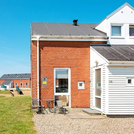 6 Person In Romo Дом отдыха Рёмё-Киркебю